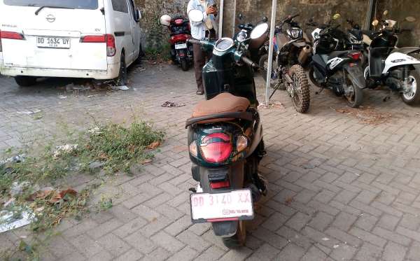 HONDA  SCOOPY