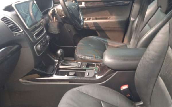 KIA SORENTO 2.4