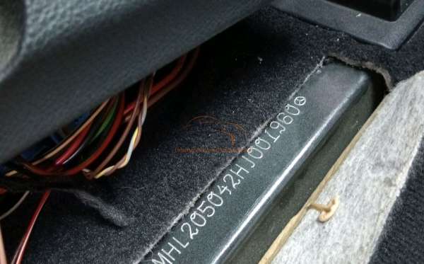 MERCEDES BENZ C 200
