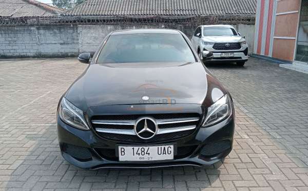 MERCEDES BENZ C 200
