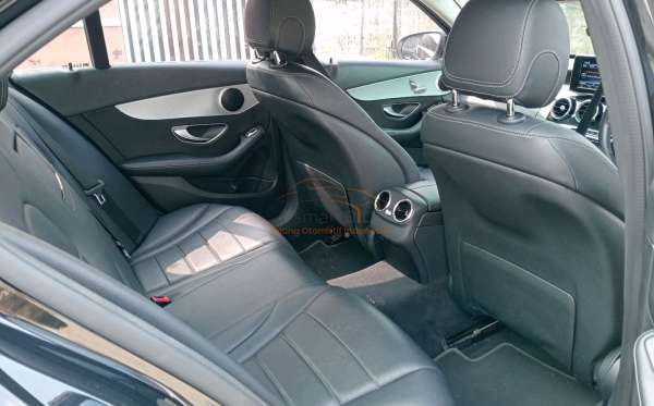 MERCEDES BENZ C 200