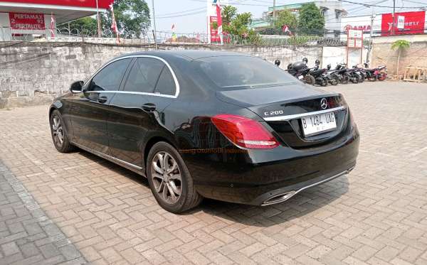 MERCEDES BENZ C 200