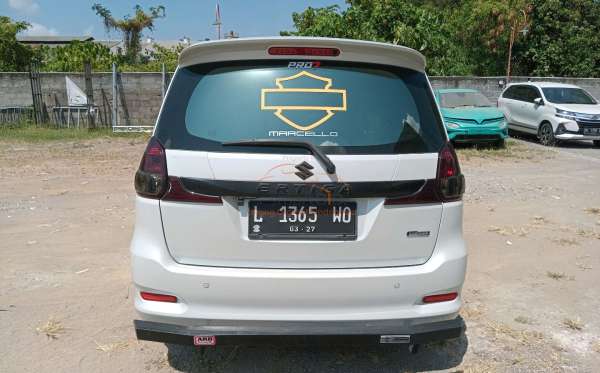 SUZUKI ERTIGA DX