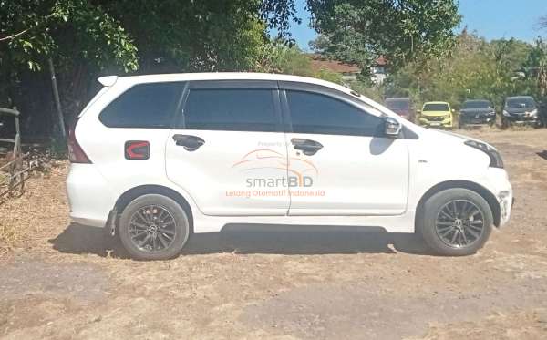 TOYOTA AVANZA 1.3 G