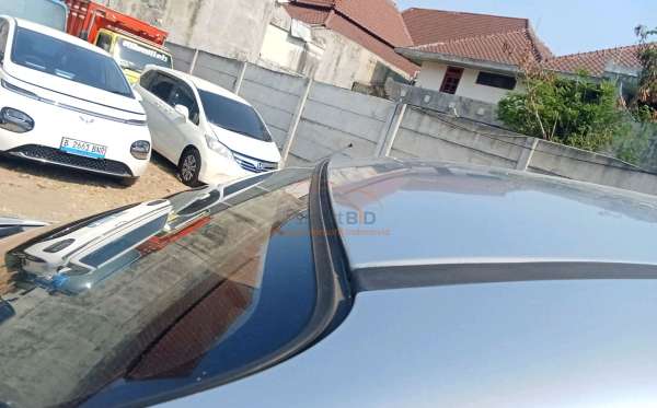 TOYOTA AVANZA