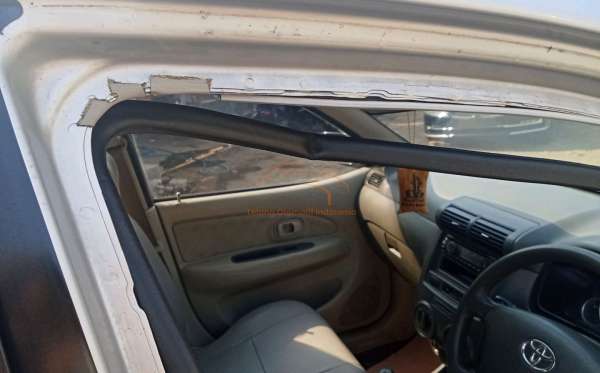 TOYOTA AVANZA