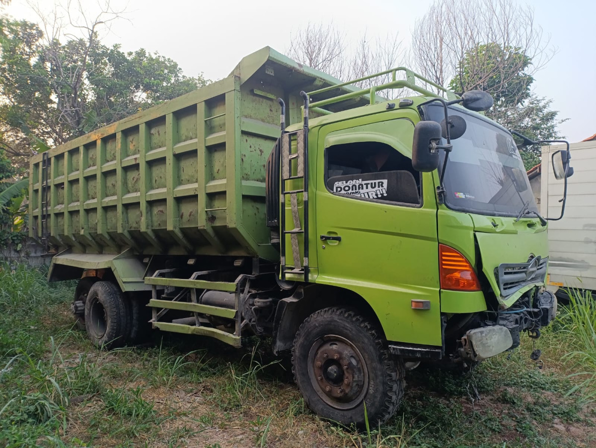 HINO  FM 285JD