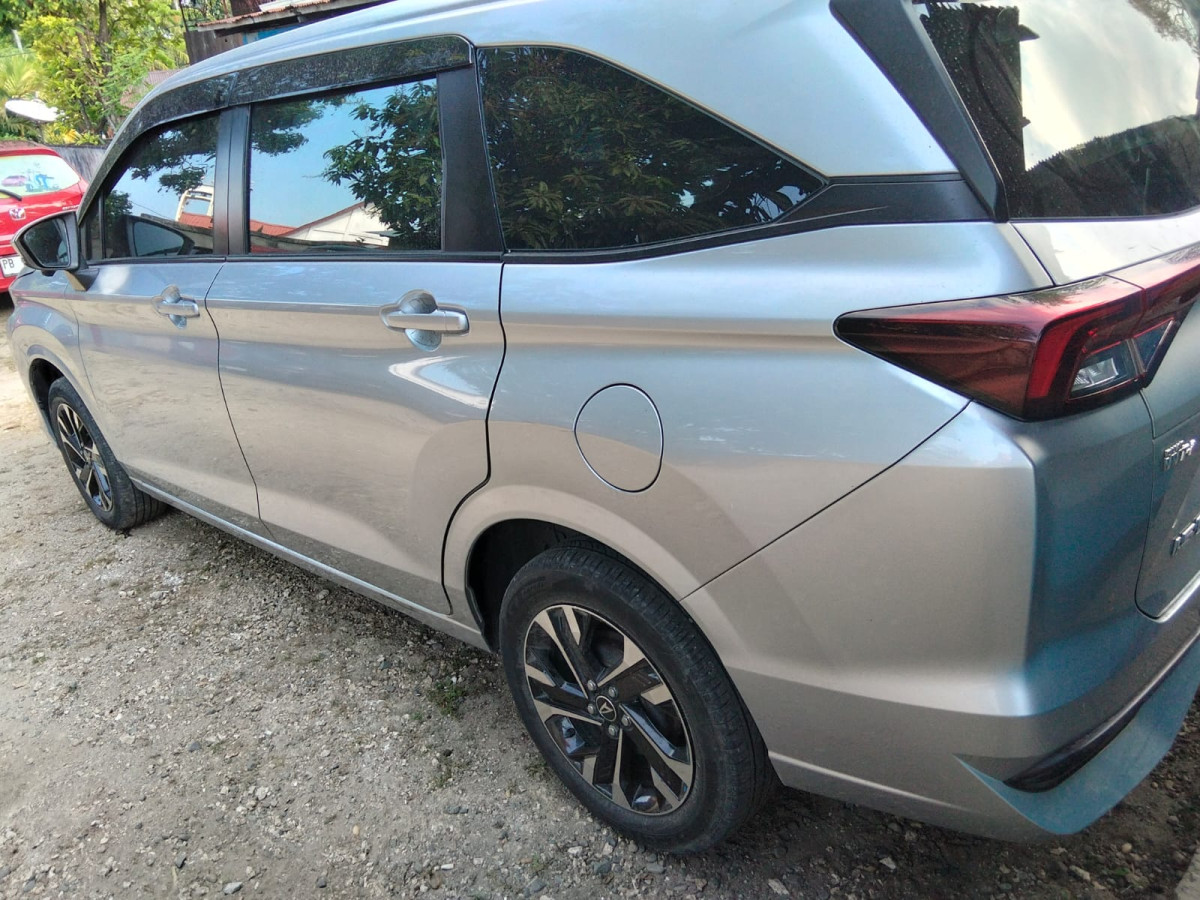 DAIHATSU XENIA  1.5 R