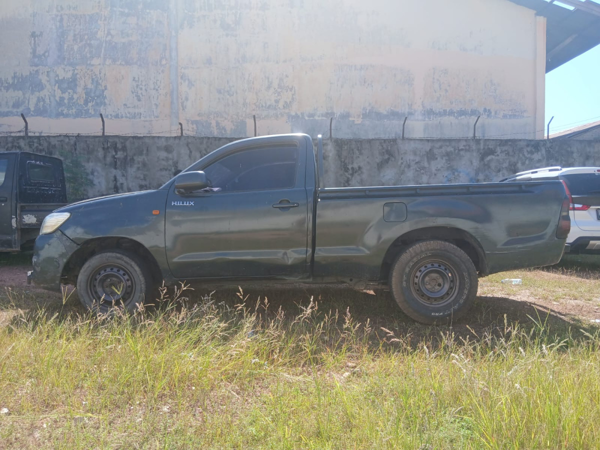 TOYOTA HILUX  PICK UP