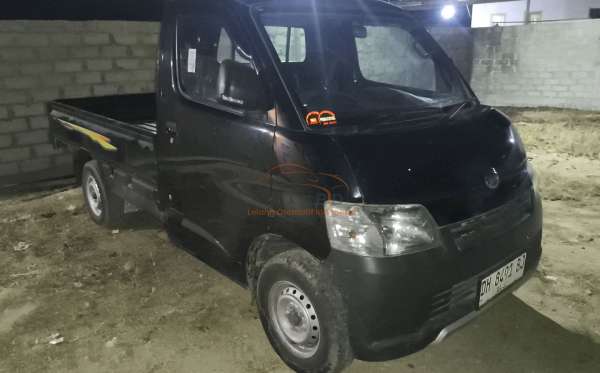 DAIHATSU GRAN MAX