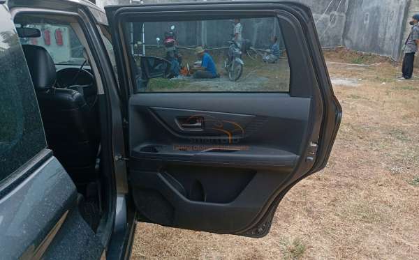 DAIHATSU XENIA 1.3 X