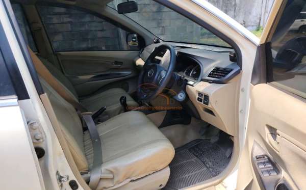 DAIHATSU XENIA R SPORTY