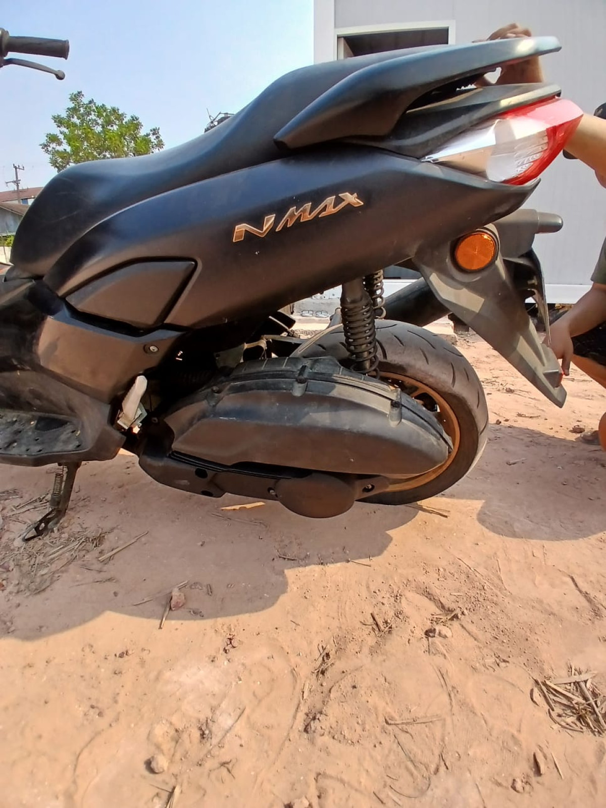 YAMAHA NMAX
