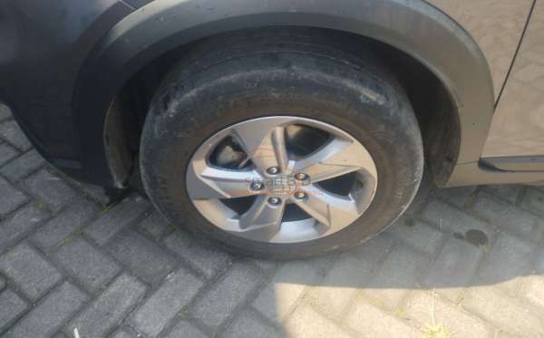HONDA BR-V DG3 1.5 L E