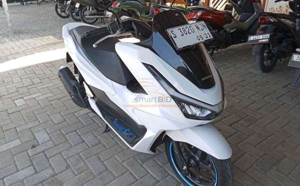 HONDA PCX 160