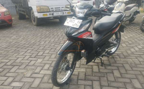 HONDA REVO FIT