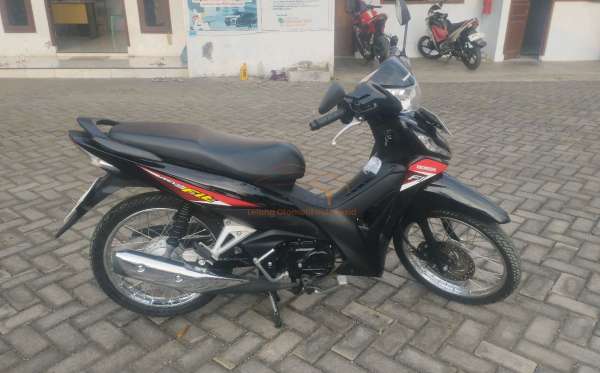 HONDA REVO FIT