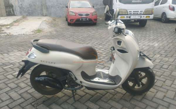 HONDA SCOOPY