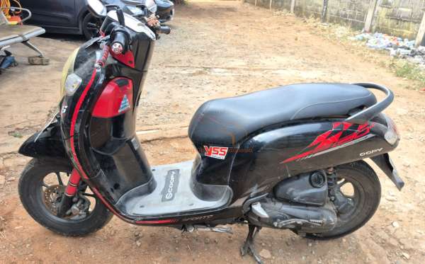 HONDA SCOOPY