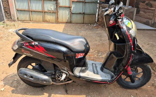 HONDA SCOOPY