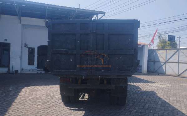 ISUZU NKR 71 HD E2-1