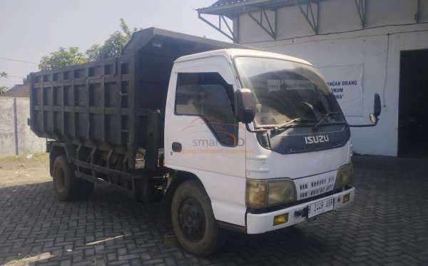 ISUZU NKR 71 HD E2-1