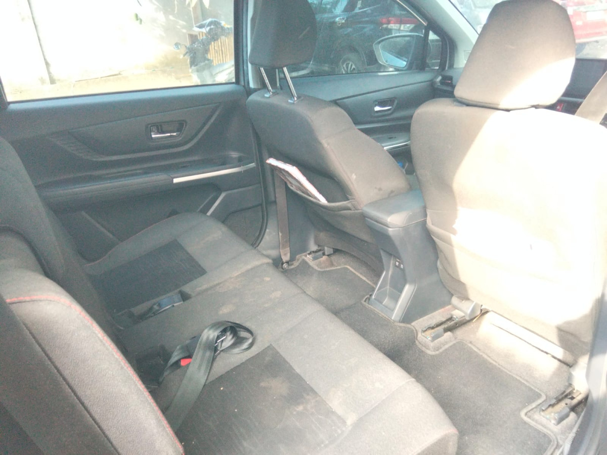 DAIHATSU XENIA  1.5 R