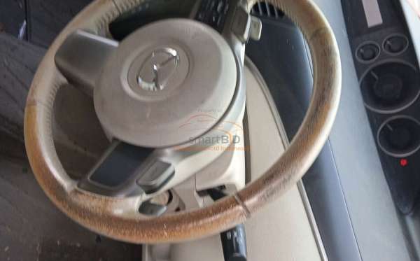 MAZDA BIANTE 2.0L 6 A/T