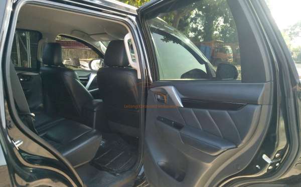 MITSUBISHI PAJERO SPORT 2.5L EXCEED (4X2)