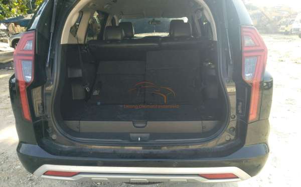 MITSUBISHI PAJERO SPORT 2.5L EXCEED (4X2)