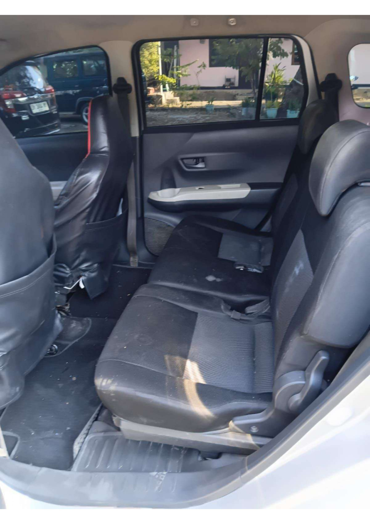 DAIHATSU SIGRA  D