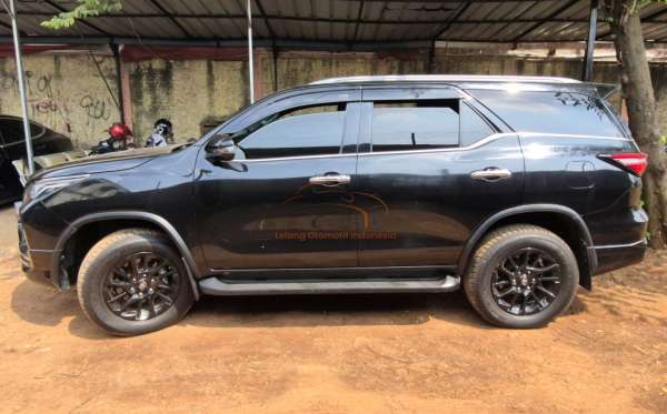 TOYOTA FORTUNER 2.8 VRZ