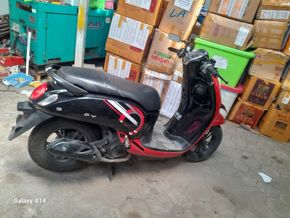 HONDA SCOOPY