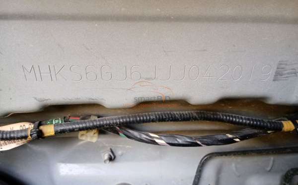 DAIHATSU  SIGRA  R