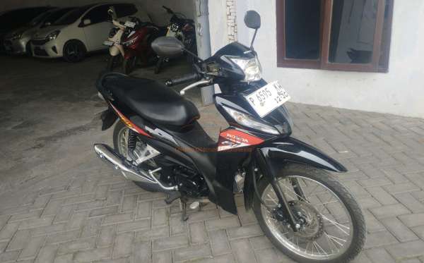 HONDA REVO FIT