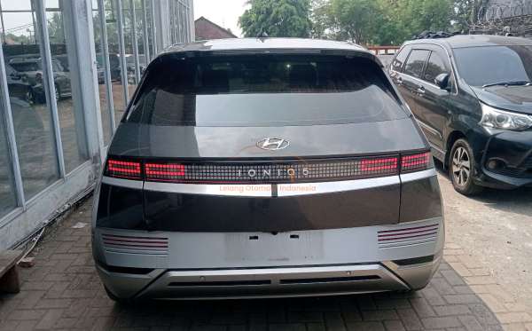 HYUNDAI IONIQ 5 EV SIGNATURE