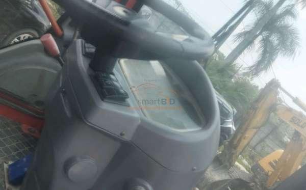 SDYG YUGONG FORKLIFT
