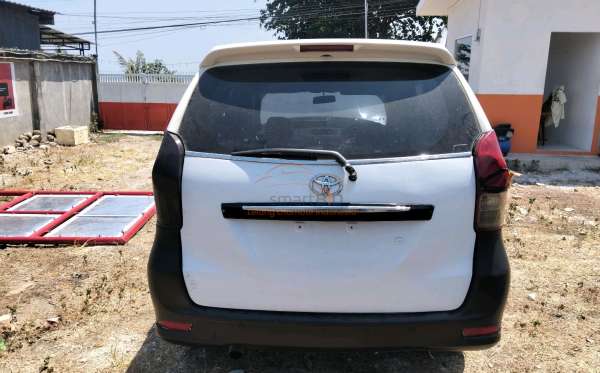 TOYOTA AVANZA 1.3 G