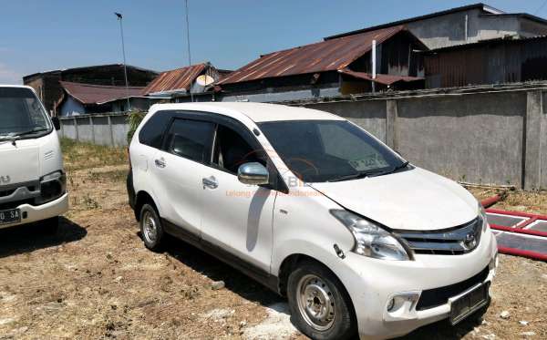 TOYOTA AVANZA 1.3 G