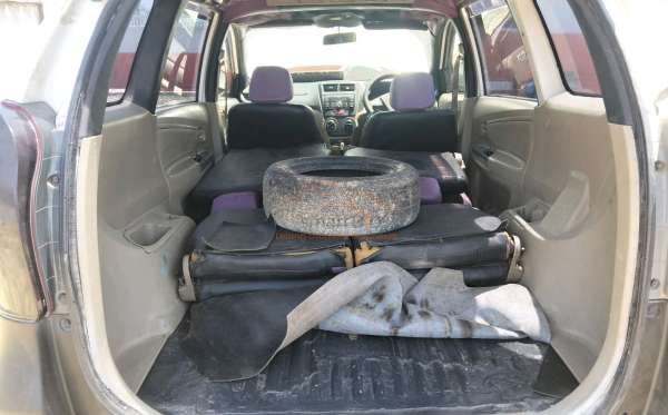 TOYOTA AVANZA 1.3 G