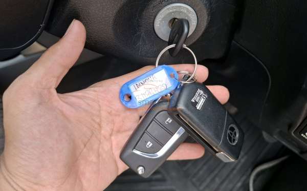 TOYOTA INNOVA 2.4 G