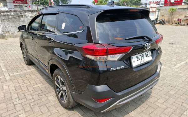 TOYOTA RUSH S