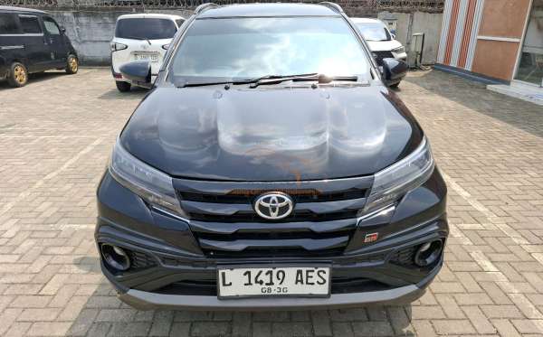 TOYOTA RUSH S