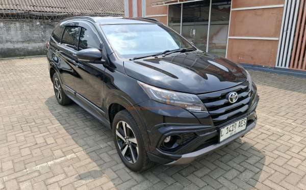 TOYOTA RUSH S