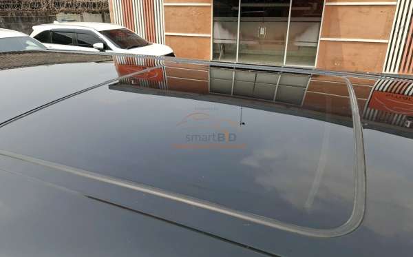 TOYOTA VELLFIRE 2.4