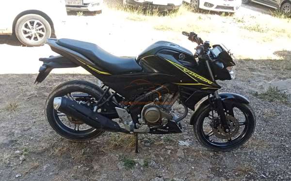 YAMAHA VIXION