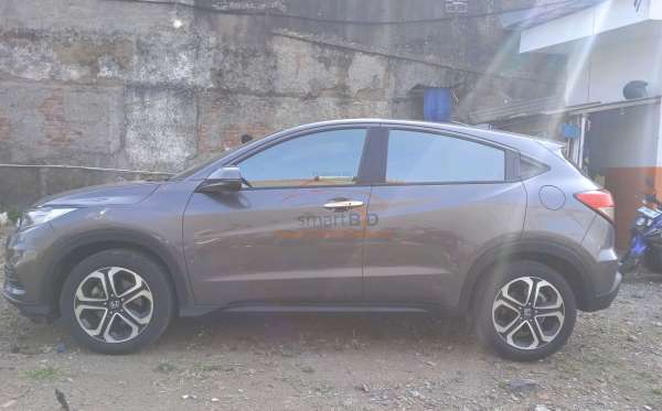 HONDA  HRV  RU1 1.5 E