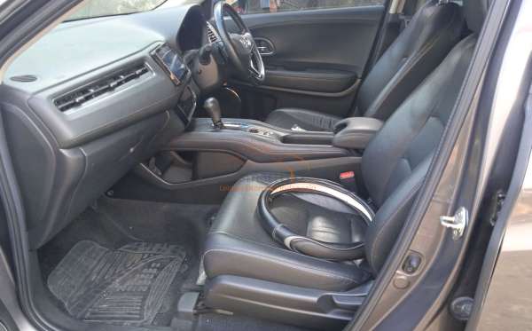 HONDA  HRV  RU1 1.5 E