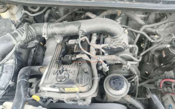 TOYOTA INNOVA