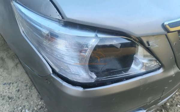 TOYOTA INNOVA